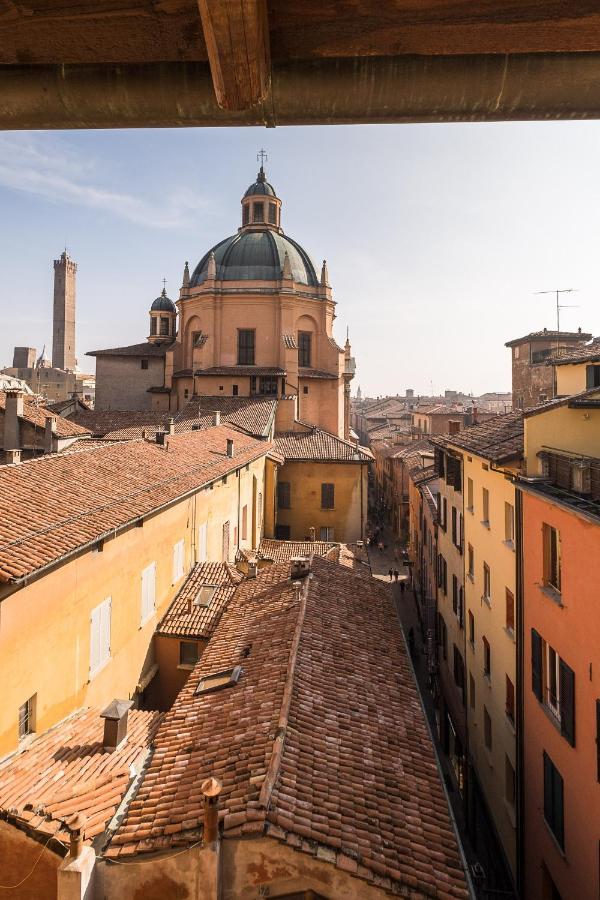 Urbanicooh Azzoguidi - Torre Asinelli View Apartment Bologna Exterior photo